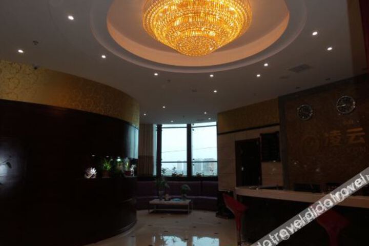Hotel Interior 18 of 32