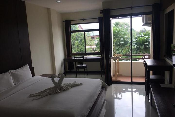 THE GREEN RESIDENCE 304