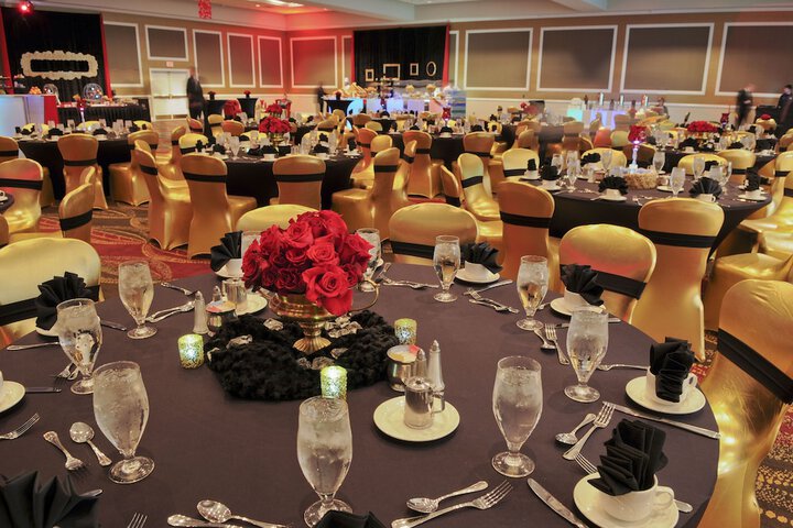 Ballroom/Hall 108 of 114