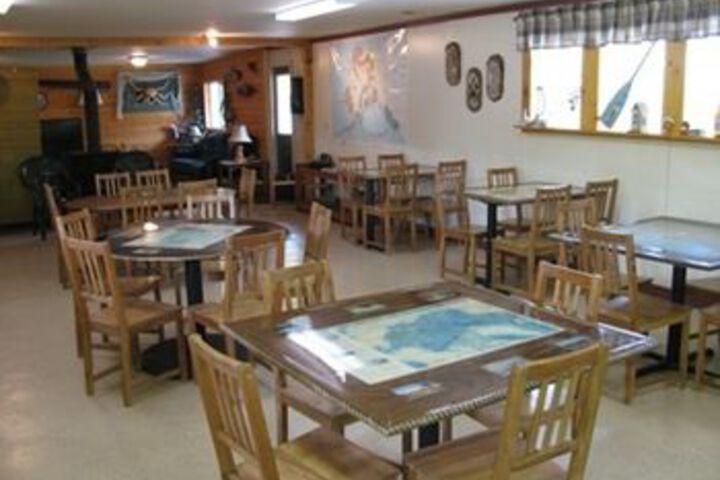 Dining 13 of 71