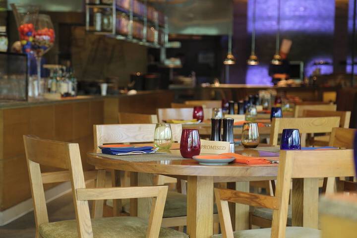 Dining 96 of 156