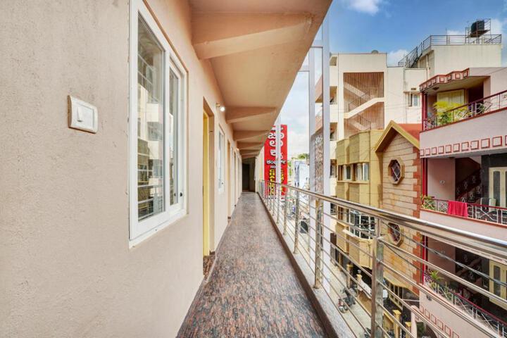 General 6 of 20
