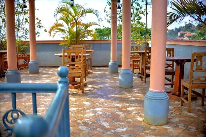 Terrace/Patio 5 of 12