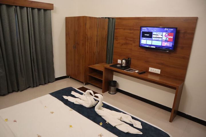 Room 25 of 54