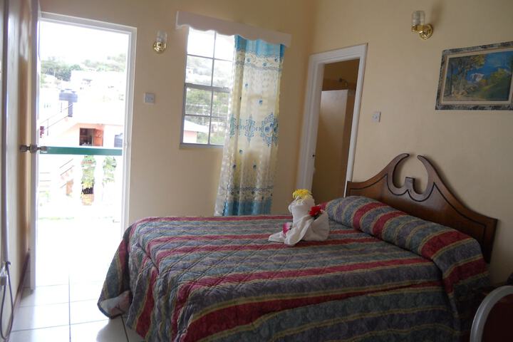 Room 7 of 43