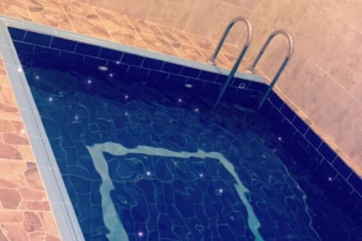 Pool 12 of 14