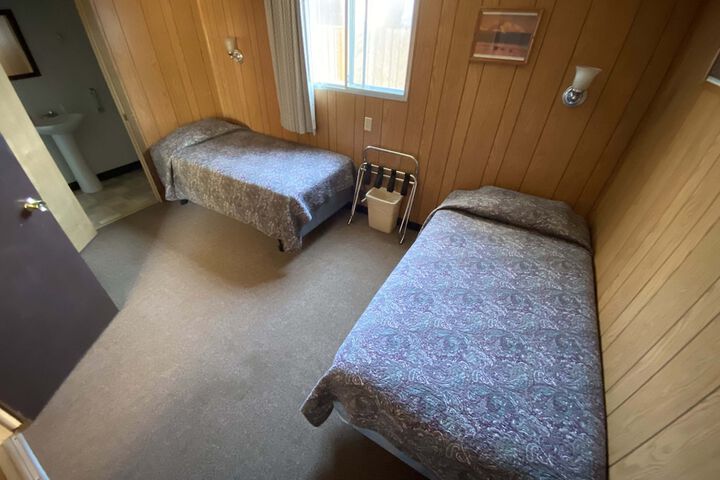 Room 3 of 45