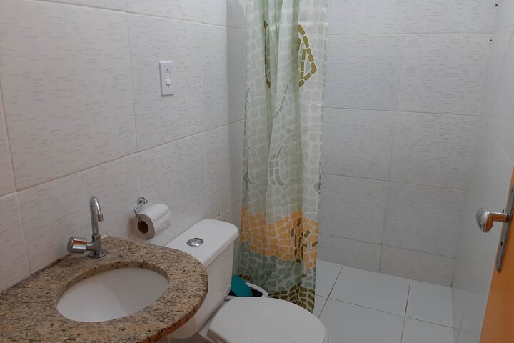 Room 16 of 28