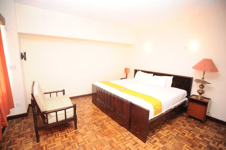 Room 9 of 69