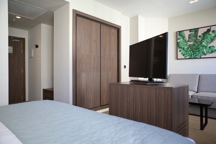 Room 41 of 202