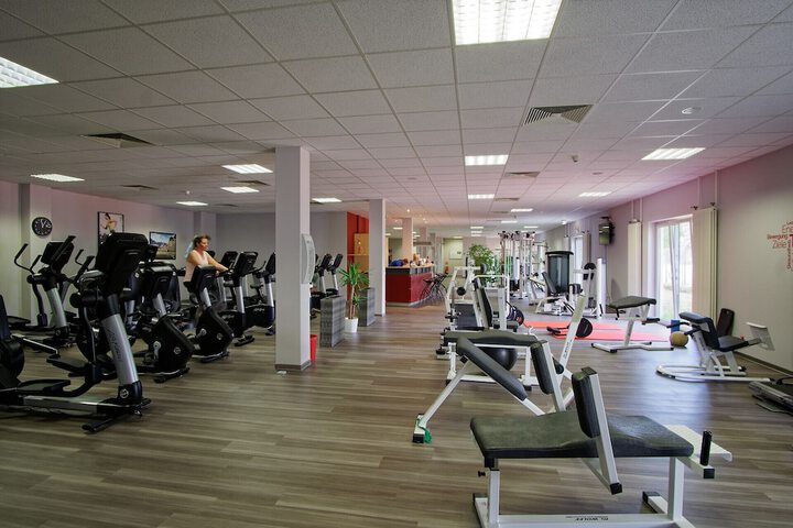 Health and Fitness 27 of 44