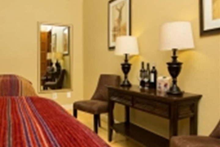 Room 4 of 42