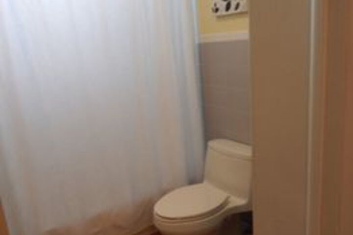Room 10 of 62