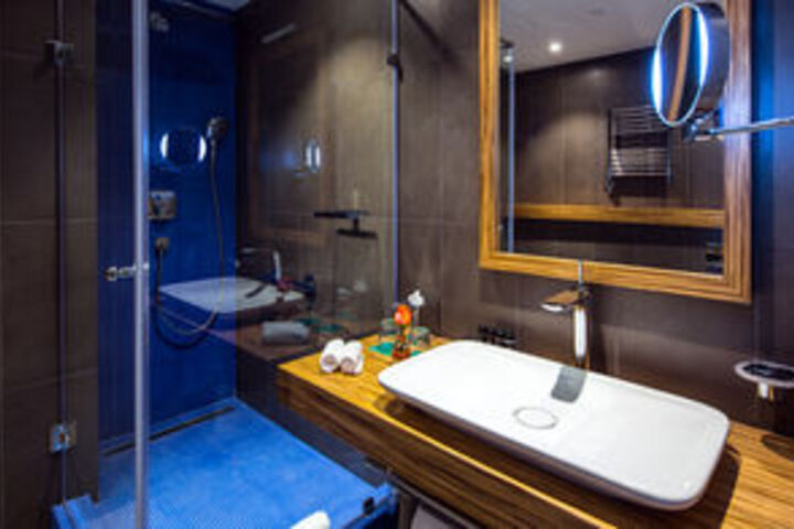Bathroom Interior Photo