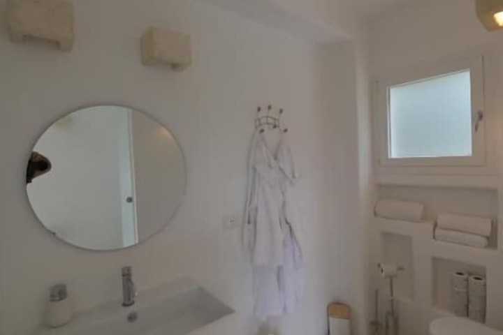 Room 53 of 125