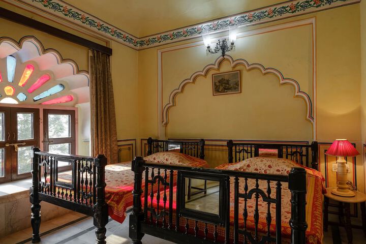 Room 6 of 70