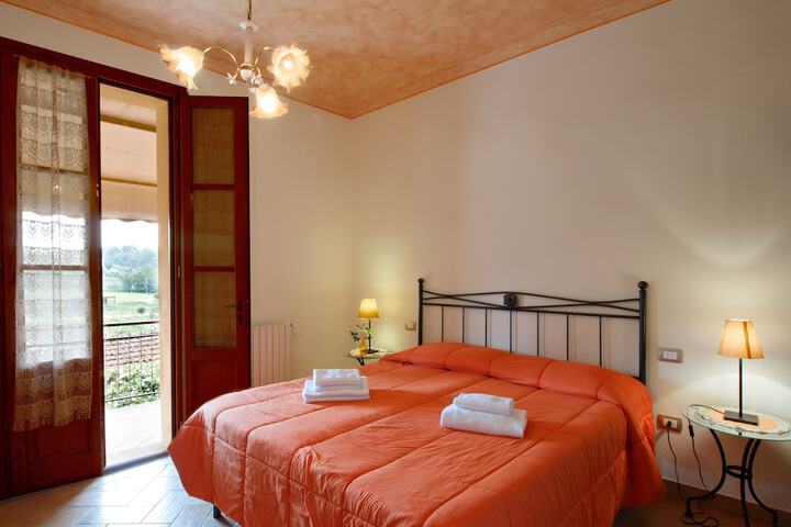 Room 10 of 46
