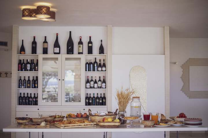 Breakfast area