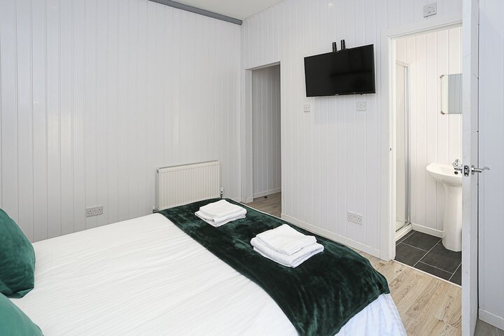Room 7 of 26