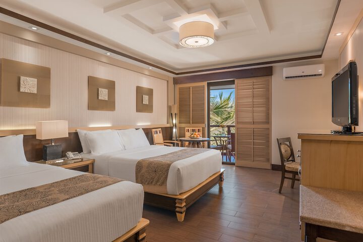 Room 3 of 38