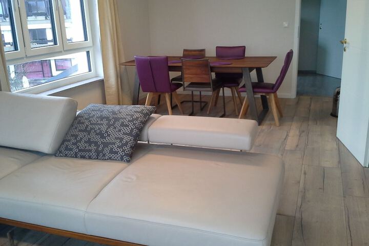 Room 53 of 78