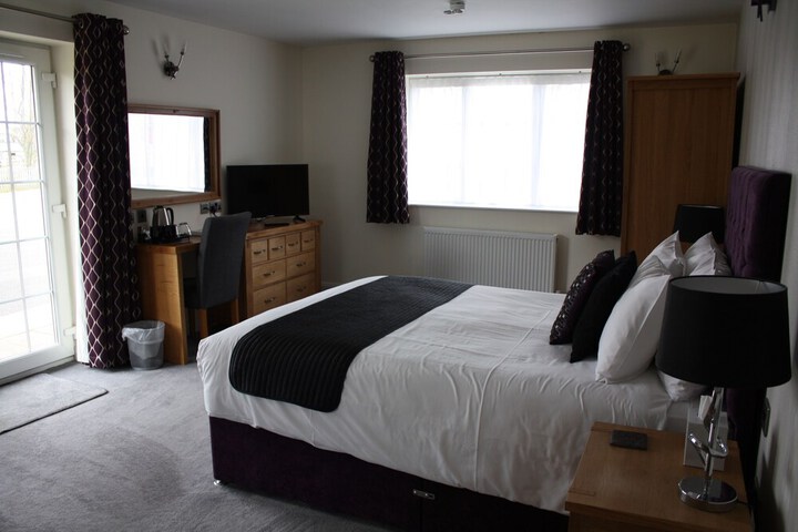 Room 15 of 29