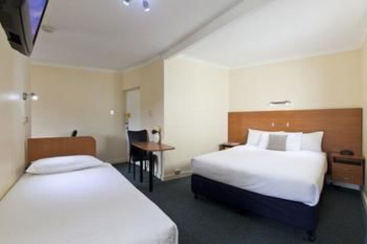 Room 20 of 36