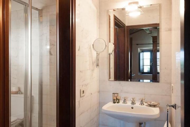 Bathroom Interior Photo