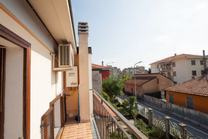 Terrace/Patio 2 of 320