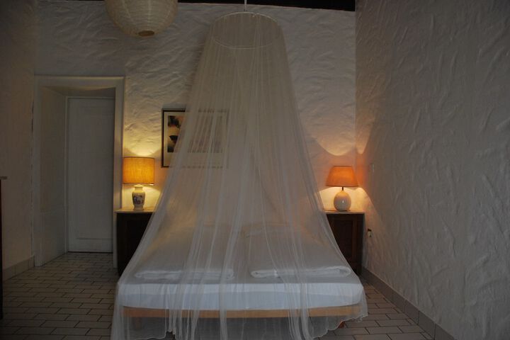 Room 6 of 45