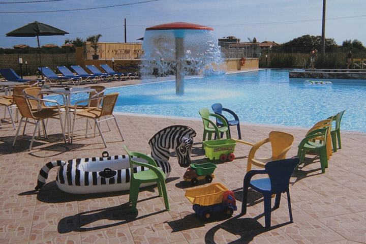 Hotel with Pool
