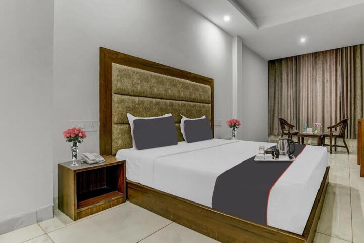 Capital O 88298 Hotel Primeland Regency