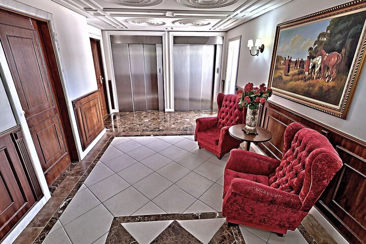 Room 17 of 85