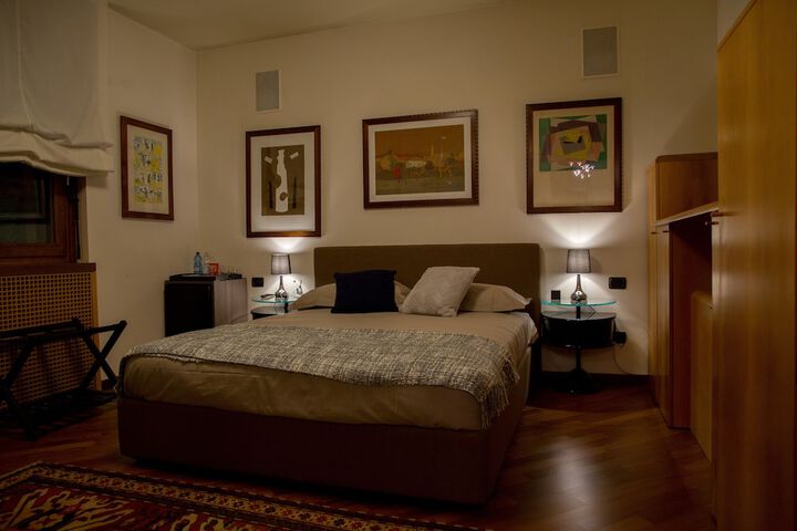 Room 22 of 45