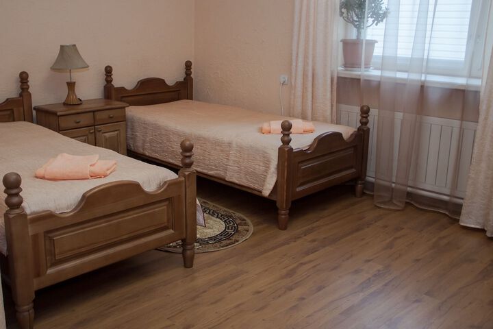 Room 2 of 52