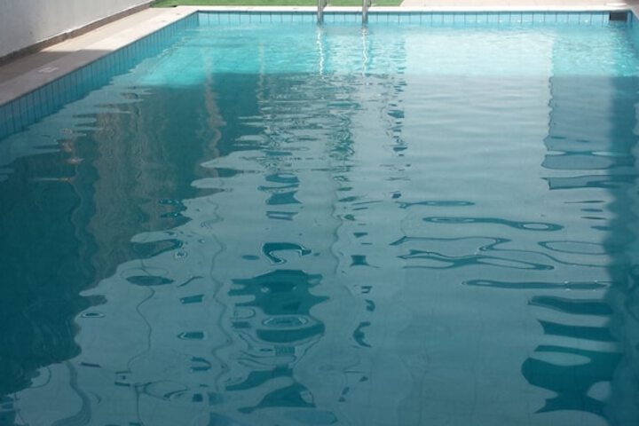 Pool 18 of 41