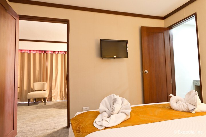 Room 40 of 156