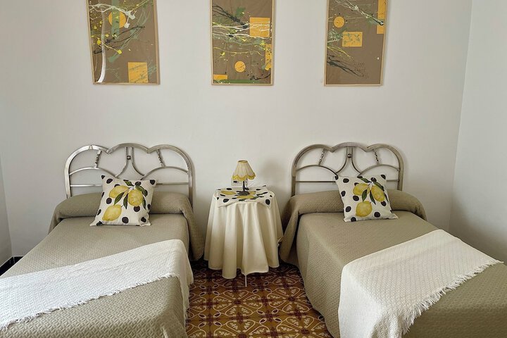 Room 19 of 40