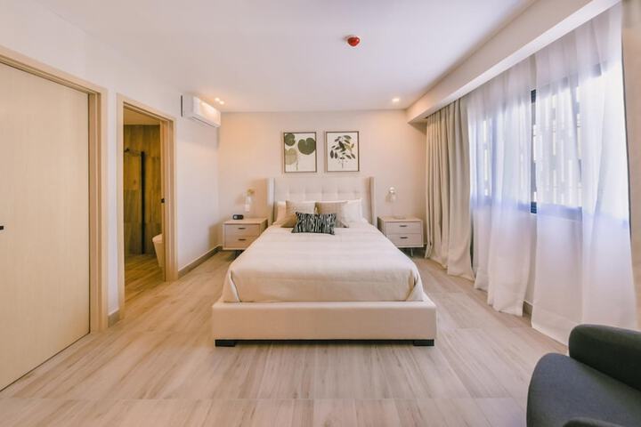 Room 21 of 30