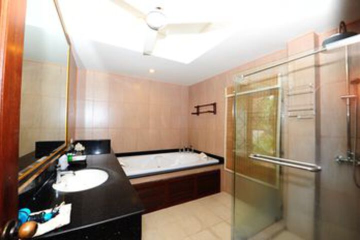 Clean Restrooms