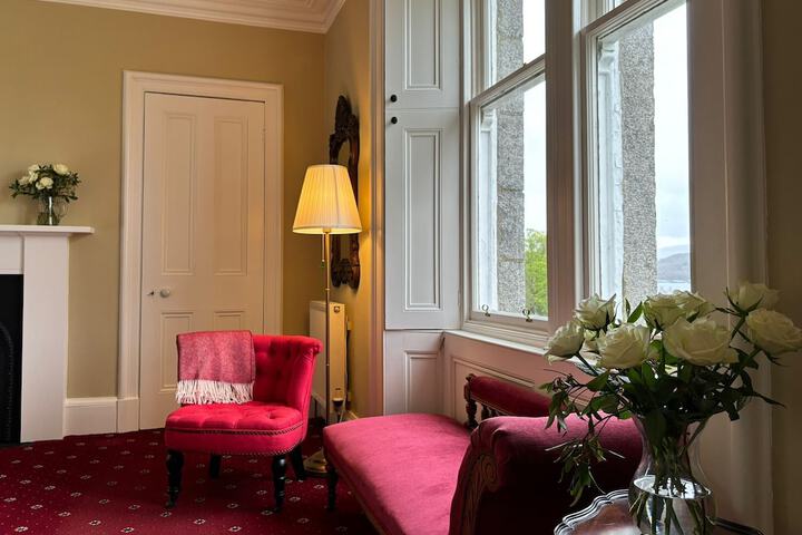 Room 7 of 26