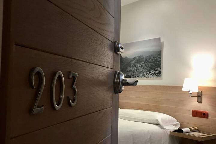 Room 21 of 56