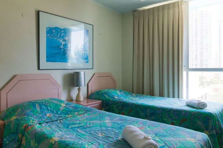 Room 9 of 23