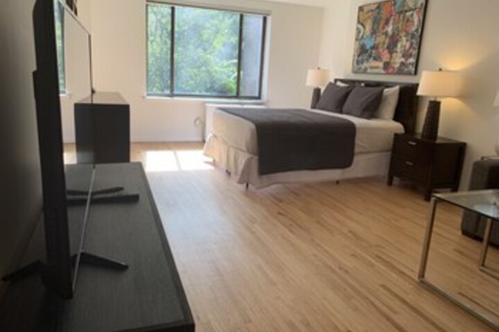 Room 26 of 37