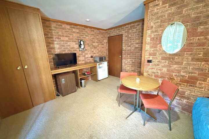 Room 22 of 31