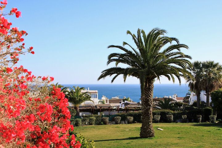 LUZ OCEAN CLUB