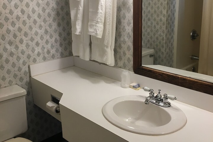 Room 41 of 50