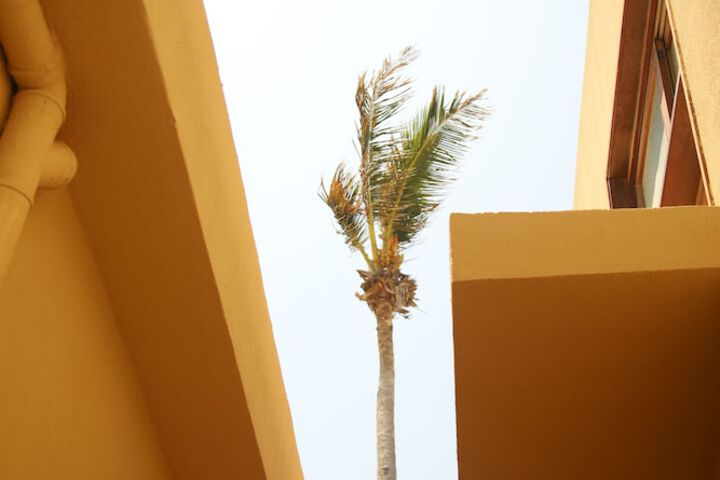 Hotel 76 of 79