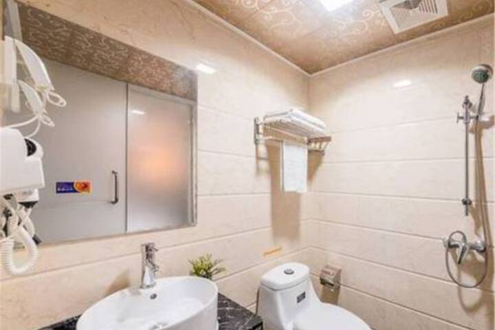Room 2 of 15