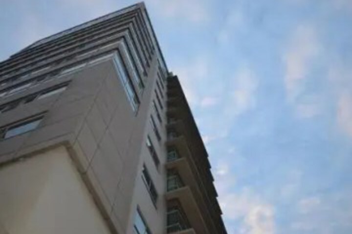Elite Building
